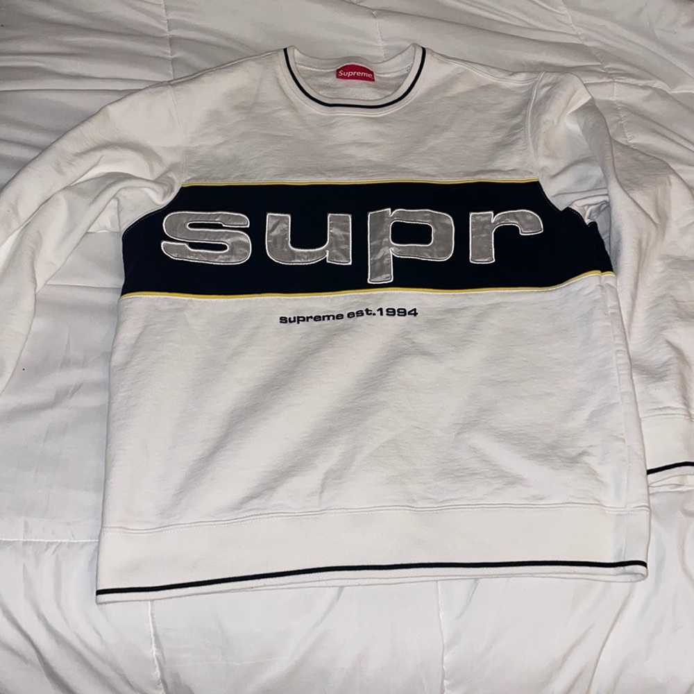 Supreme piping crewneck